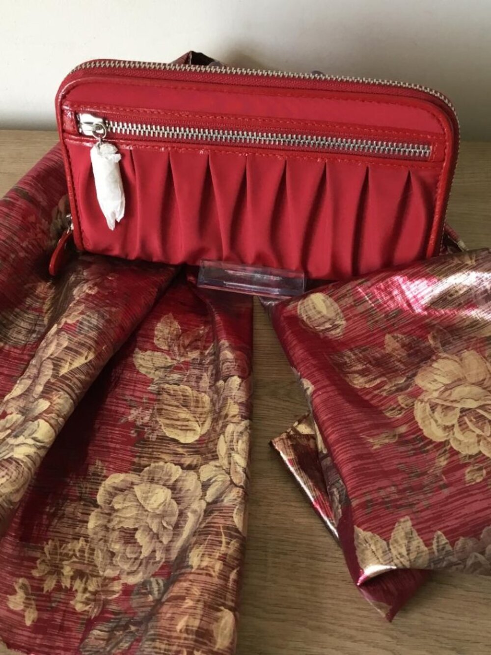 Brighton Zip Around Wallet in Pleated Design and Silver Hardware NWT $98 & Scarf